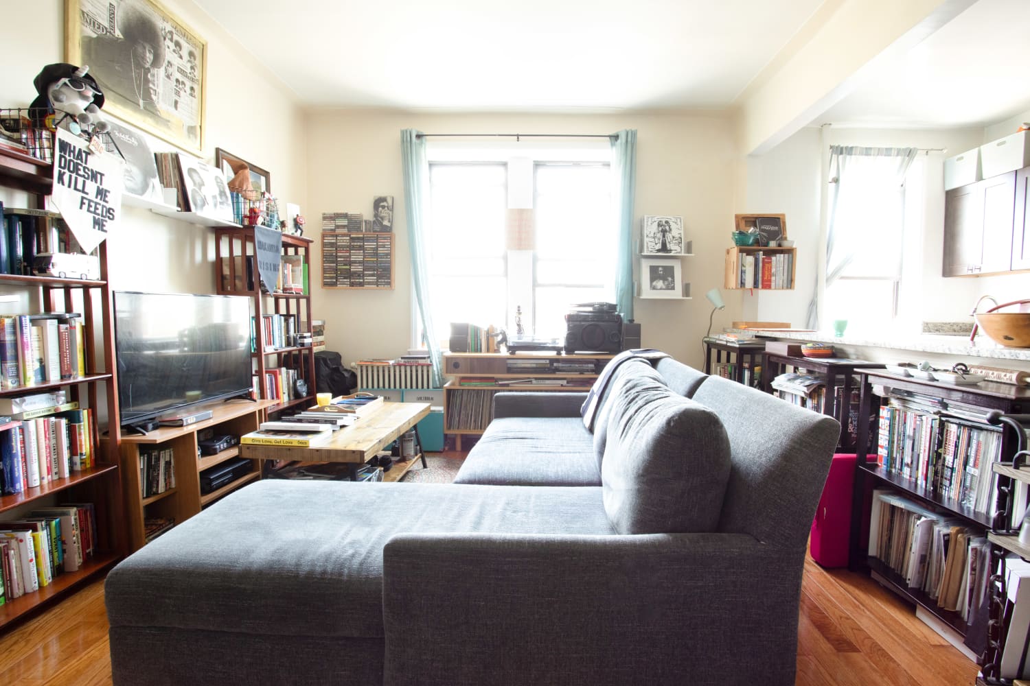 How to Support BlackOwned Bookstores, According to Their Owners Apartment Therapy